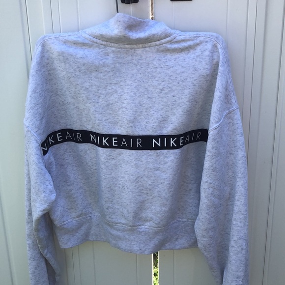 Nike Air Women’s Cropped Sweatshirt Light Gray - Picture 3 of 6